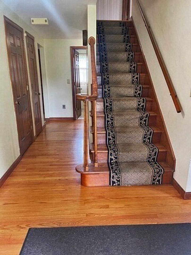 House for rent at 73 Elm St, Hatfield, MA 01038