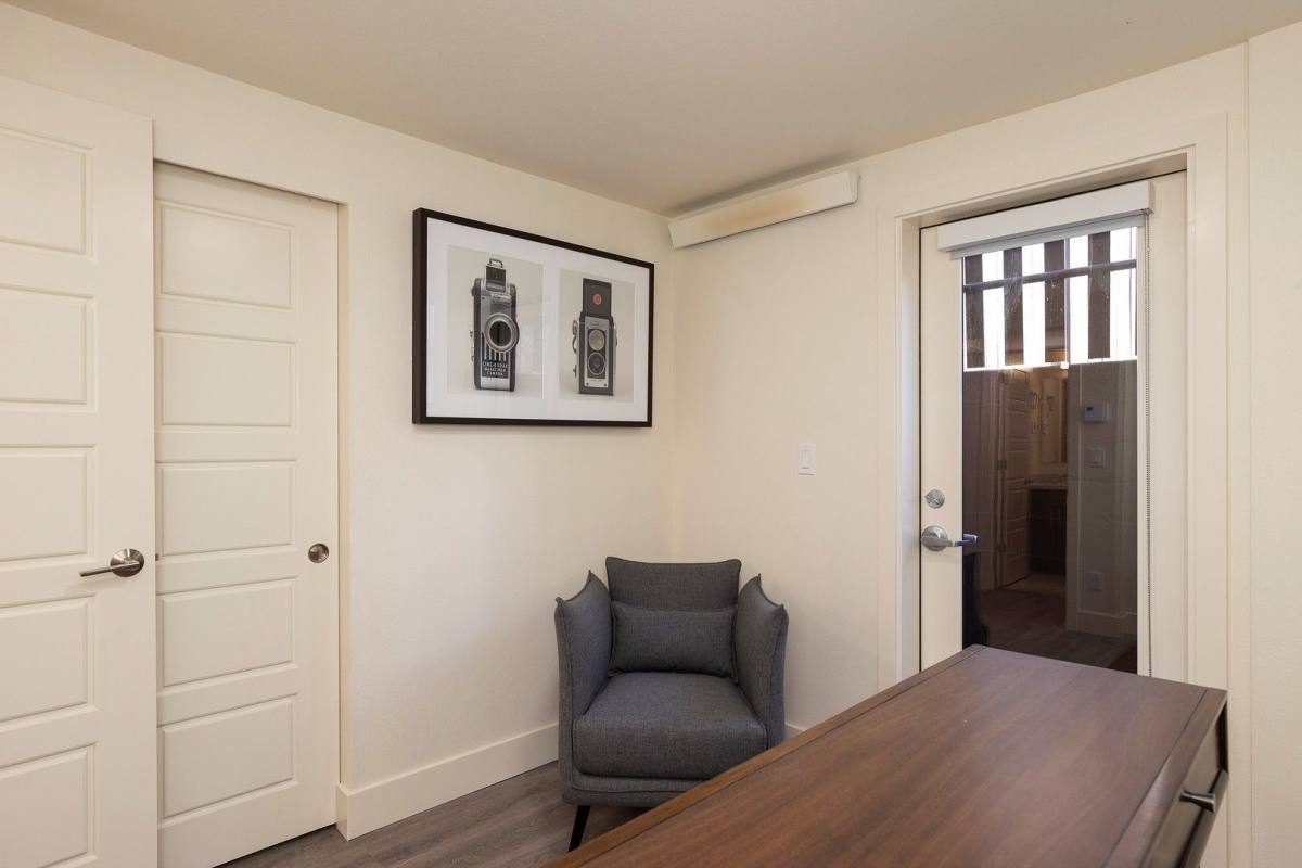 Apartment for rent at 5820 26th Ave NW, Seattle, WA 98107