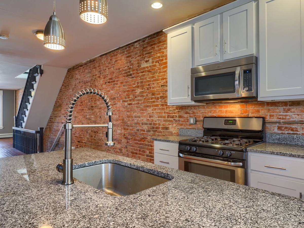 Apartment for rent at 1120 Green St, Harrisburg, PA 17102