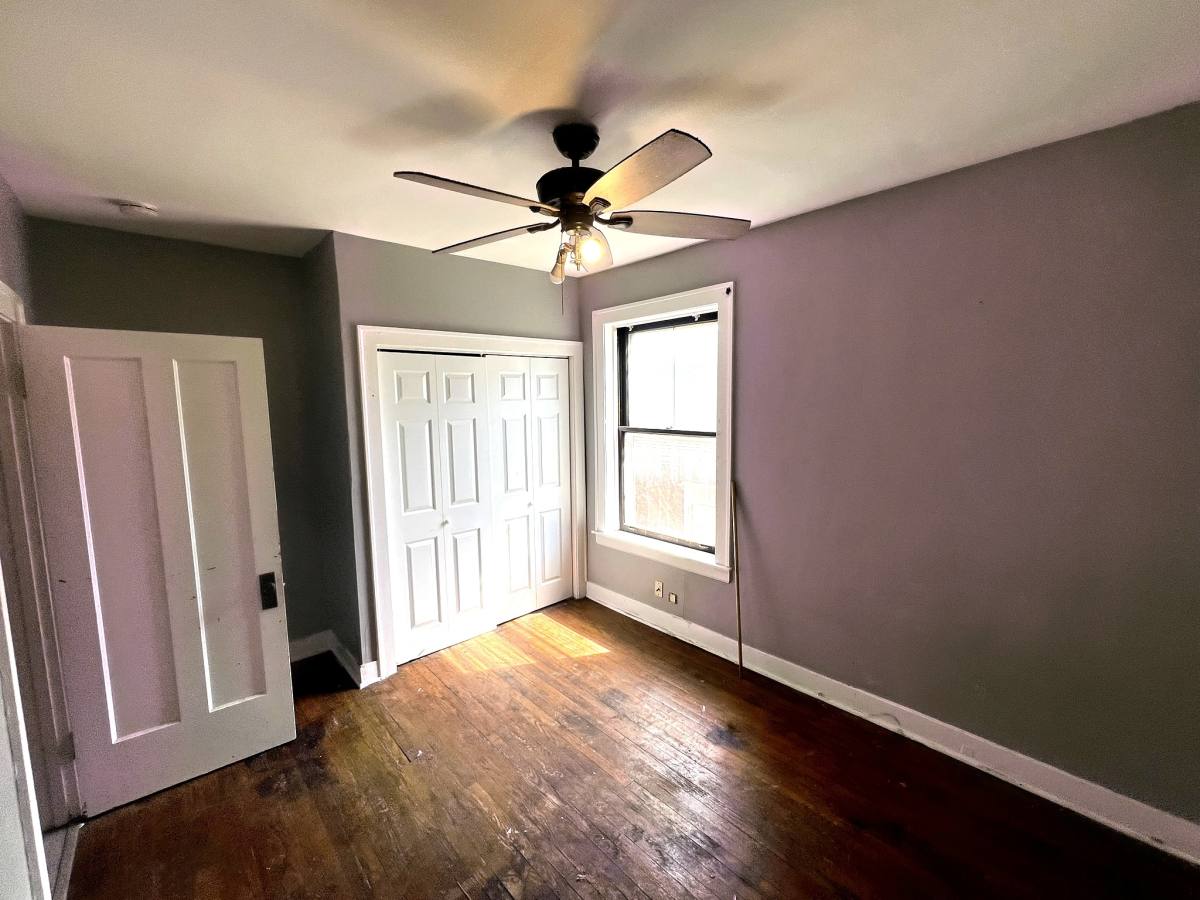 Apartment for rent at 351 W 120th St #1, Chicago, IL 60628