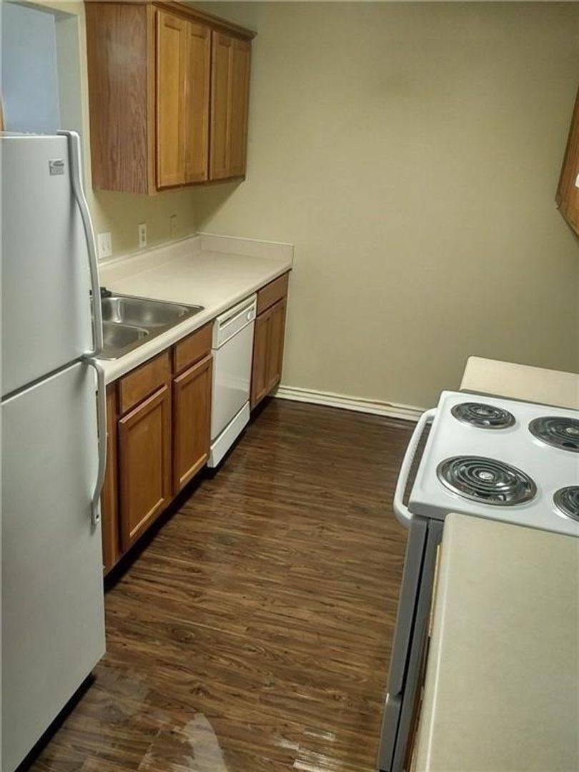 Apartment for rent at 249 - 251 Graystone, Centerton, AR 72719
