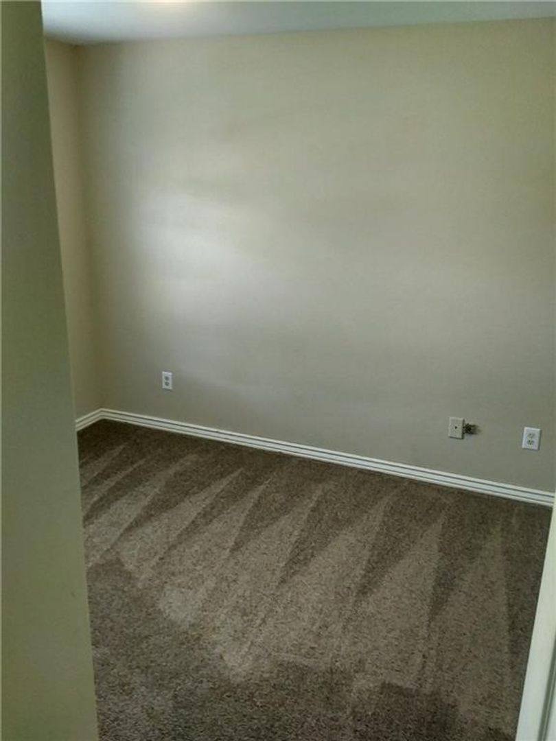 Apartment for rent at 249 - 251 Graystone, Centerton, AR 72719