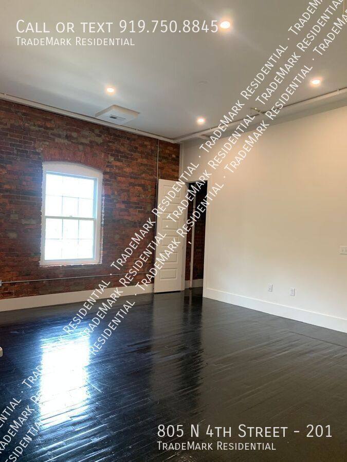 Condo for rent at 805 N 4th St #201, Wilmington, NC 28401
