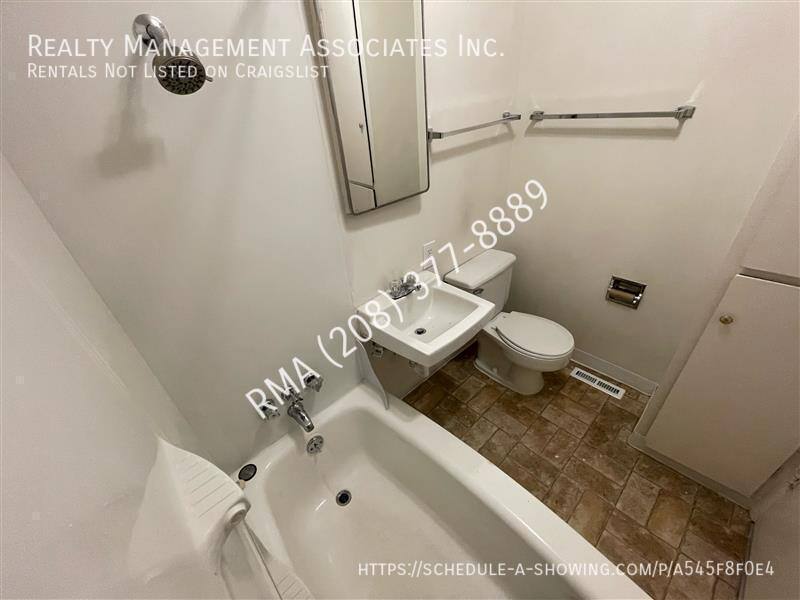 Apartment for rent at 1901 N 32nd St, Boise, ID 83702