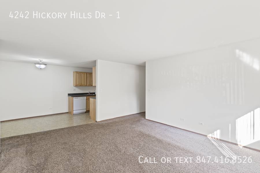 Apartment for rent at 4242 Hickory Hills Dr #1, Waukegan, IL 60087