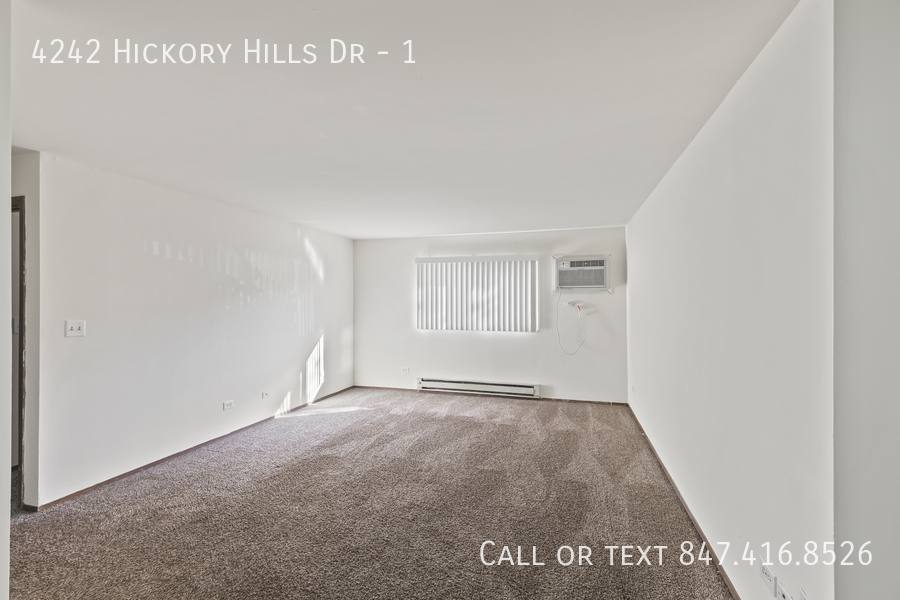 Apartment for rent at 4242 Hickory Hills Dr #1, Waukegan, IL 60087