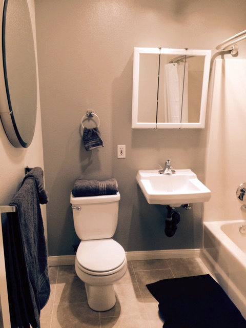 Apartment for rent at 1117 3rd St #6, Santa Monica, CA 90403