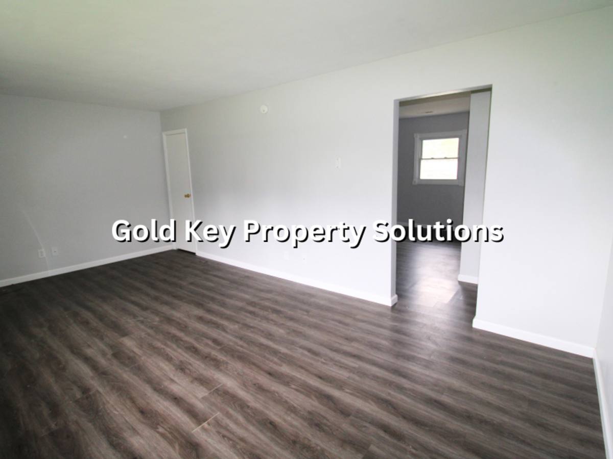 Apartment for rent at 3476-3480 W 250 N, Anderson, IN 46011