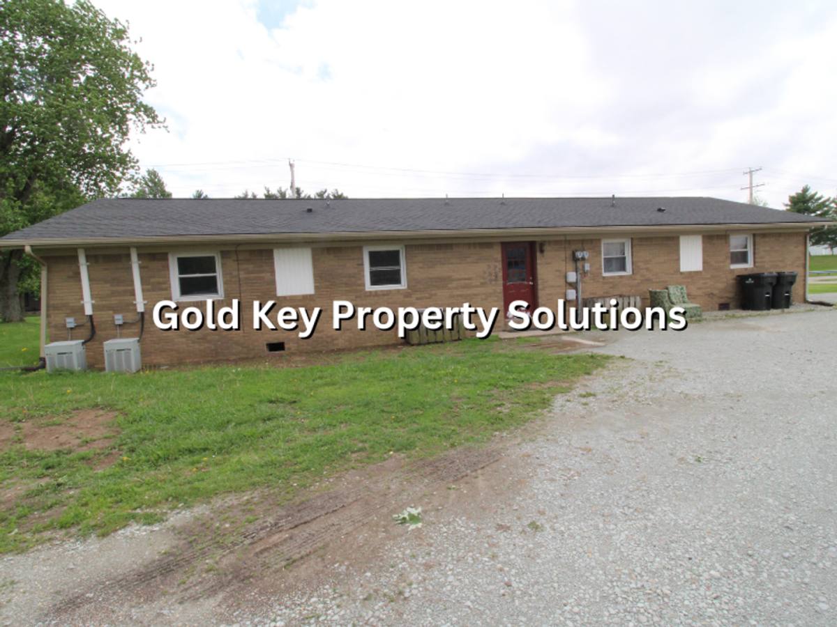 Apartment for rent at 3476-3480 W 250 N, Anderson, IN 46011