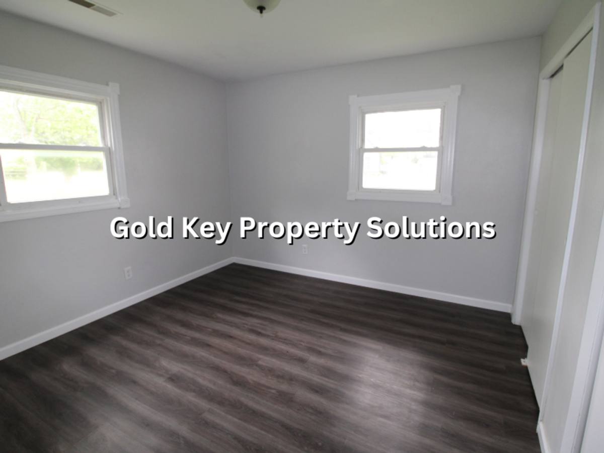 Apartment for rent at 3476-3480 W 250 N, Anderson, IN 46011