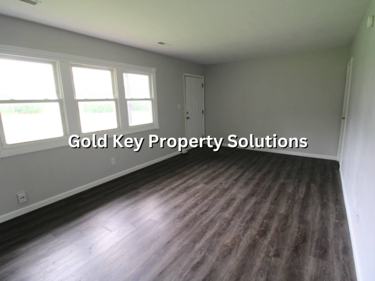 Apartment for rent at 3476-3480 W 250 N, Anderson, IN 46011