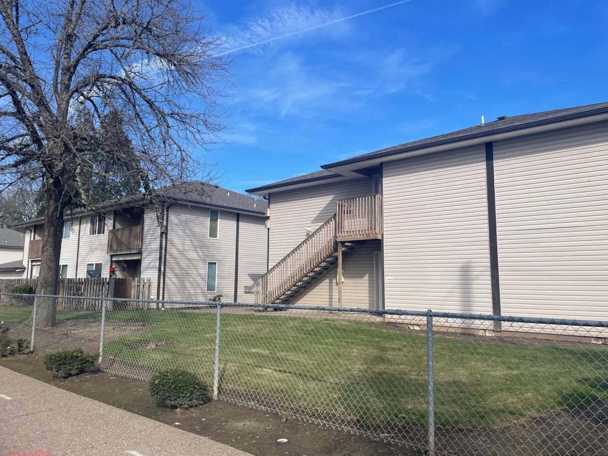 Apartment for rent at 3114 Evergreen Ave NE, Salem, OR 97301