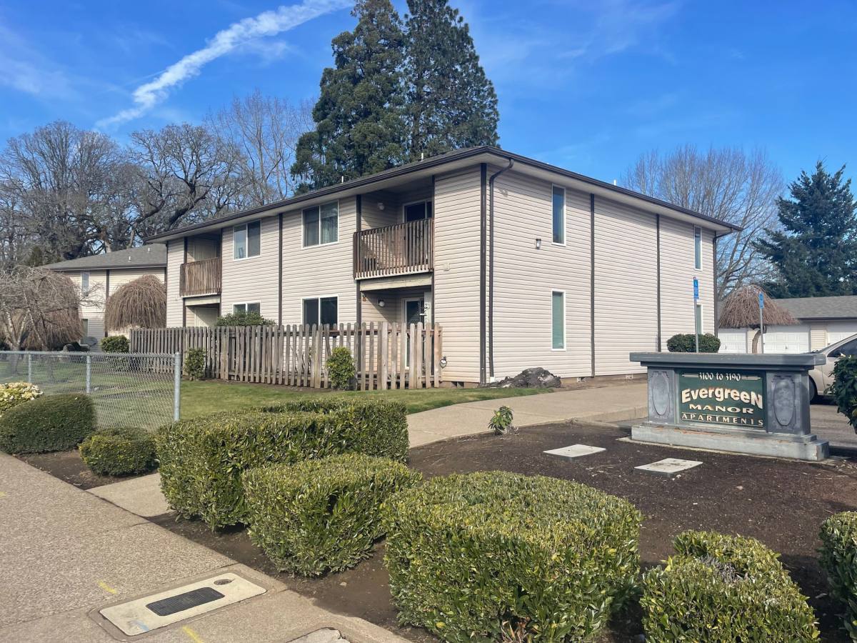 Apartment for rent at 3114 Evergreen Ave NE, Salem, OR 97301
