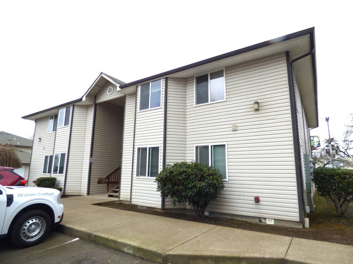 Apartment for rent at 3114 Evergreen Ave NE, Salem, OR 97301