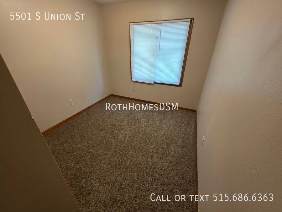 House for rent at 5501 S Union St, Des Moines, IA 50315