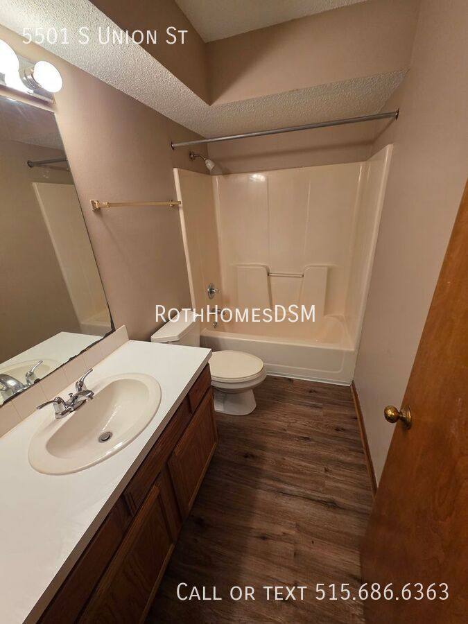 House for rent at 5501 S Union St, Des Moines, IA 50315