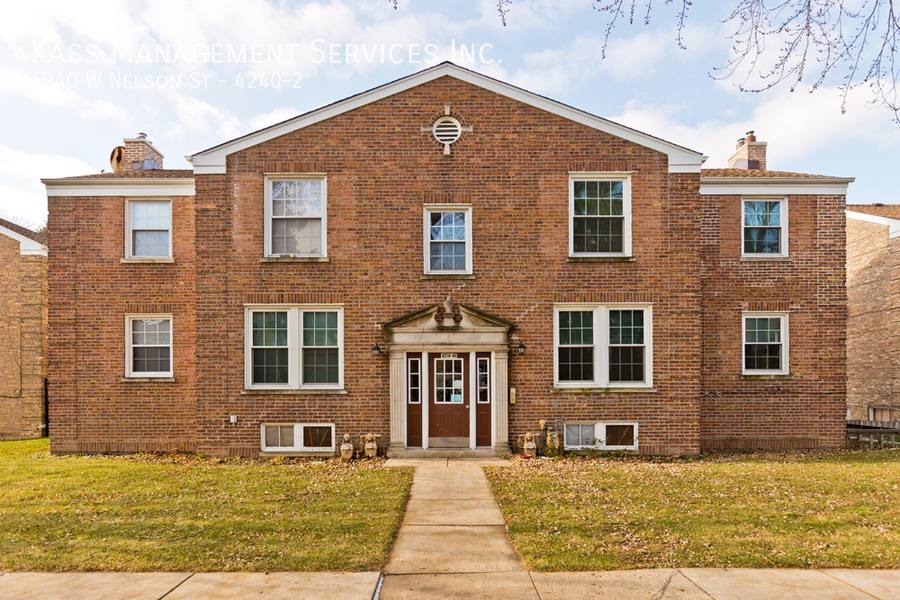 Apartment for rent at 4240 W Nelson St #2, Chicago, IL 60641
