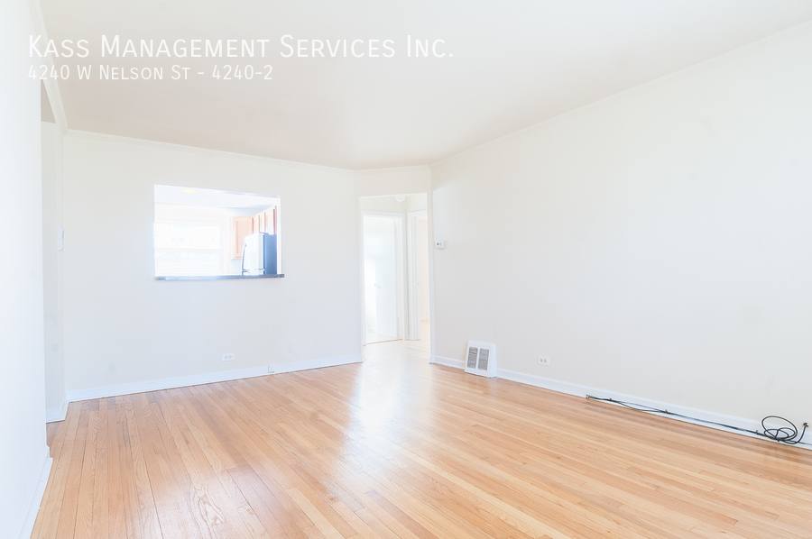 Apartment for rent at 4240 W Nelson St #2, Chicago, IL 60641