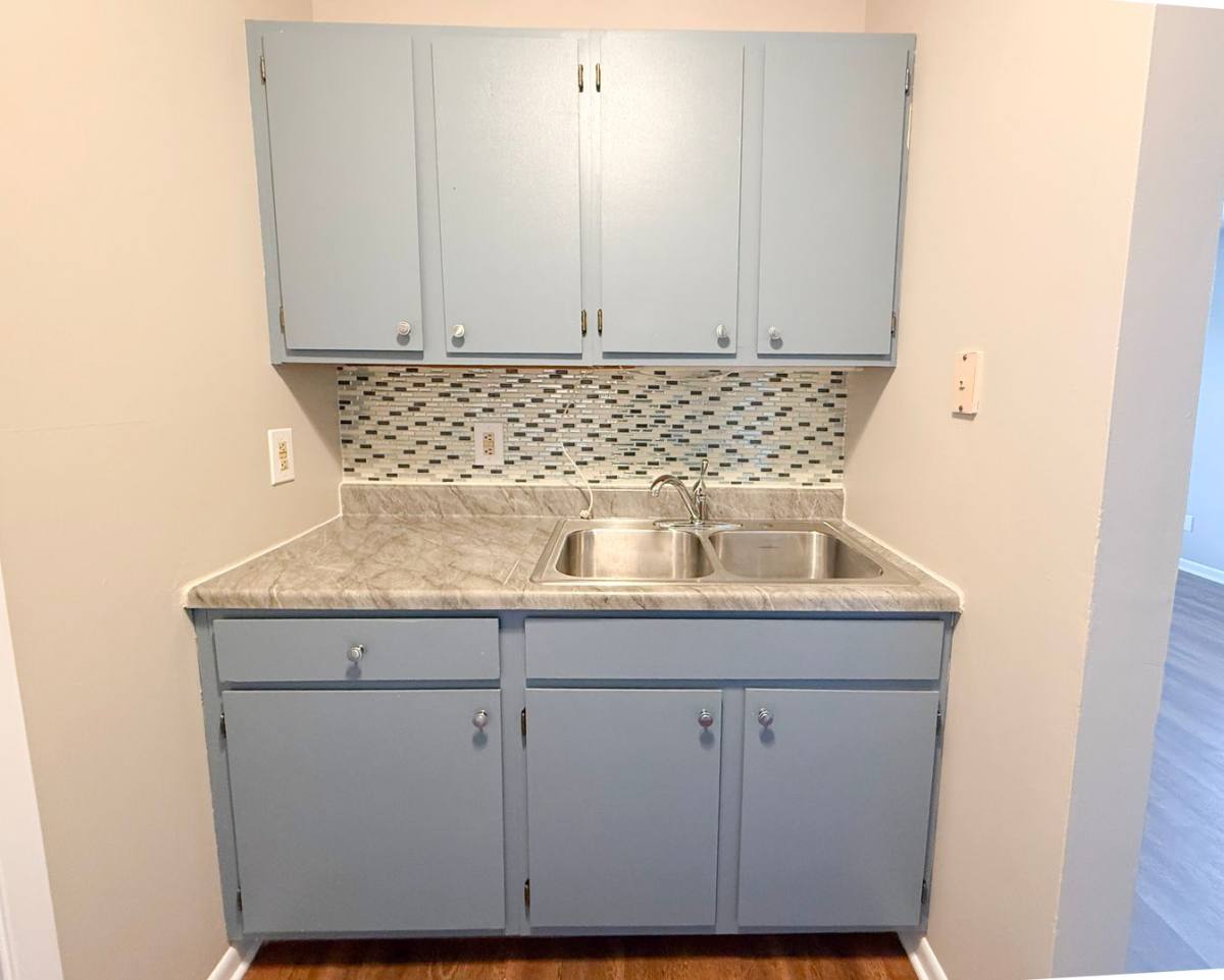 Apartment for rent at 340 W Briar Ave, Jamestown, TN 38556
