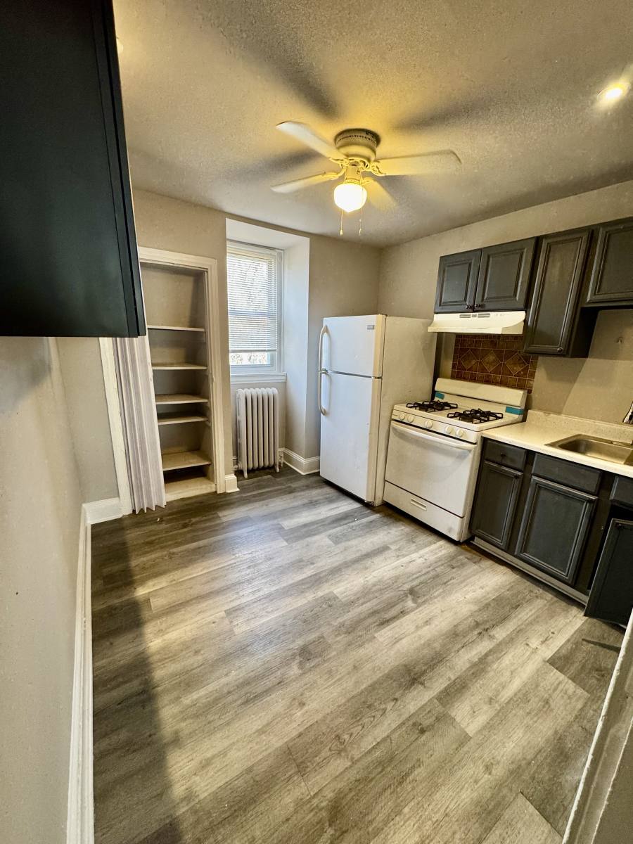 Apartment for rent at 325 W Earlham Terrace #3, Philadelphia, PA 19144