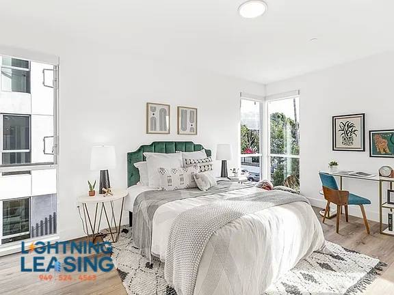 Apartment for rent at 5801 Camerford Ave #2, Los Angeles, CA 90038
