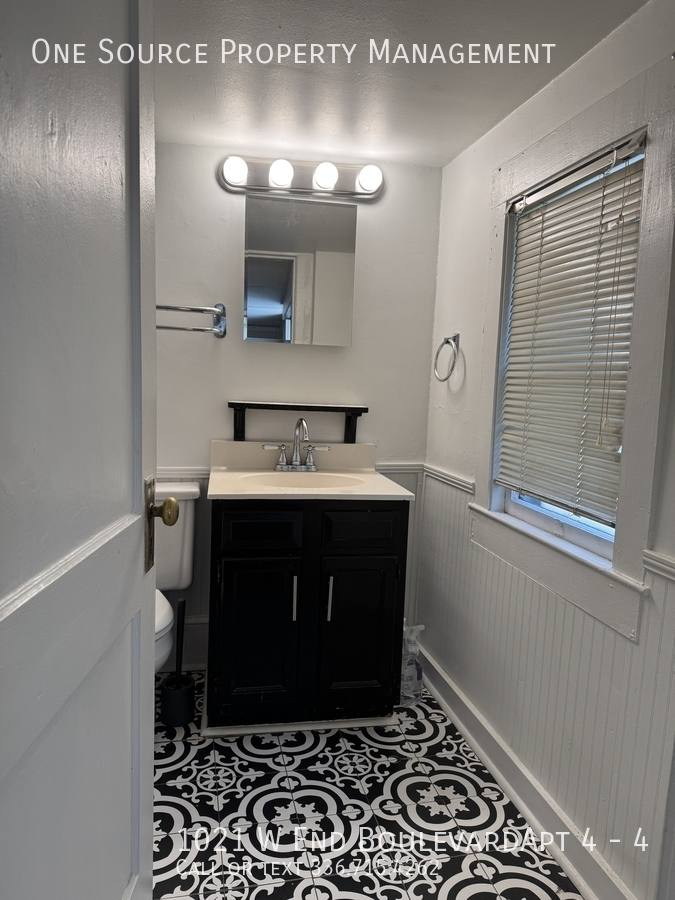 Apartment for rent at 1021 W End Boulevardapt 4 #4, Winston Salem, NC 27101