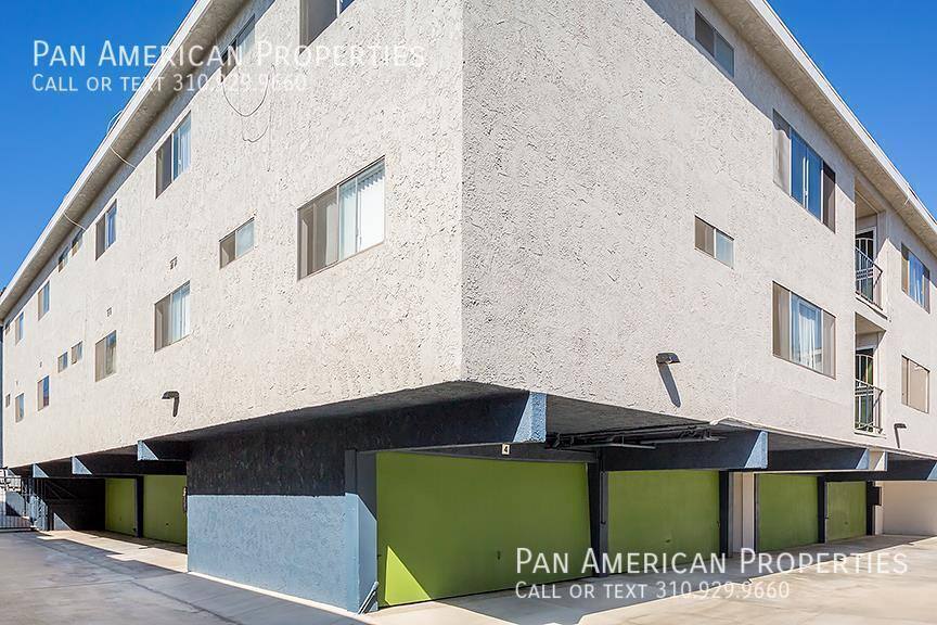 Apartment for rent at 2704 Vanderbilt Lane #13, Redondo Beach, CA 90278
