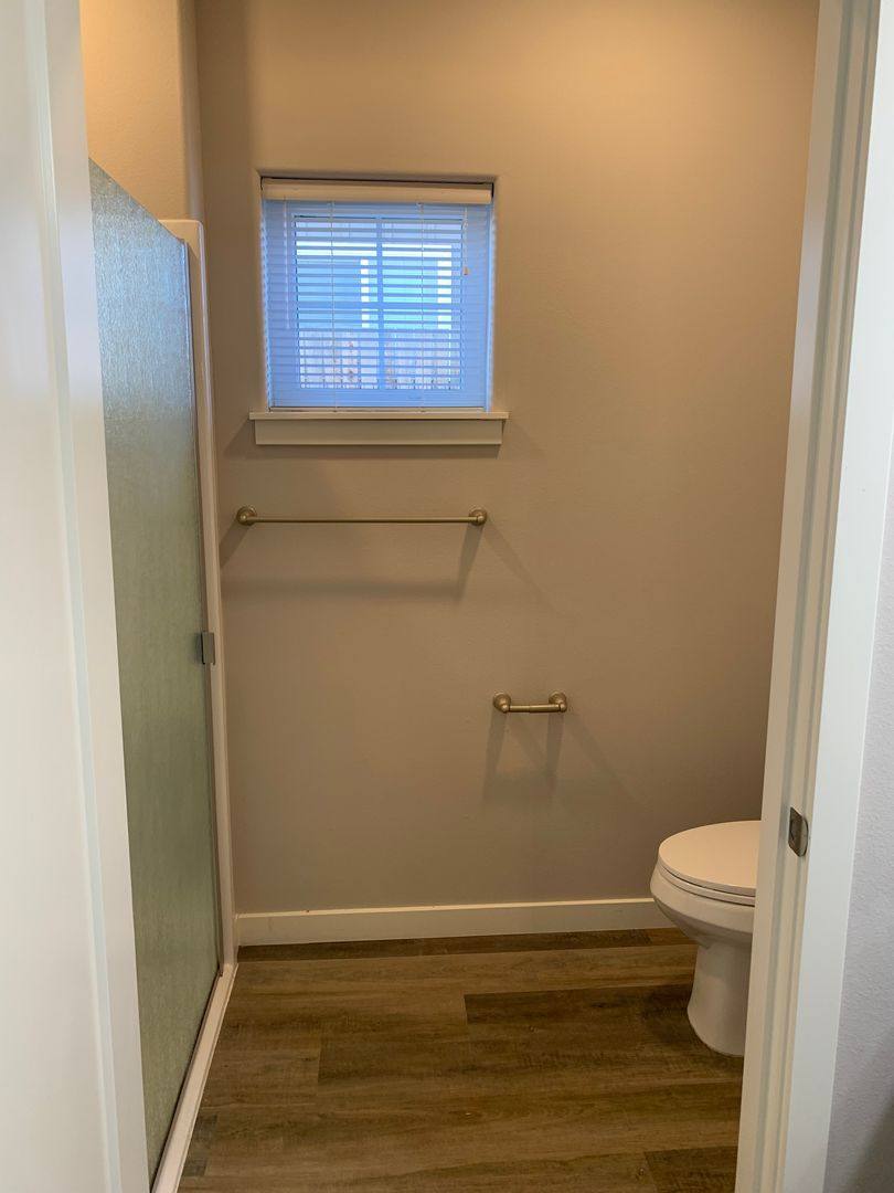 Apartment for rent at 1140 SW 27th, Redmond, OR 97756
