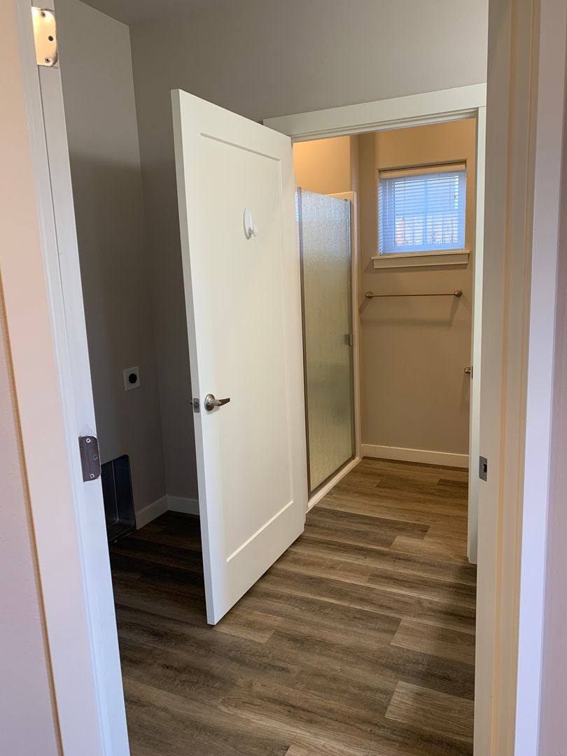 Apartment for rent at 1140 SW 27th, Redmond, OR 97756