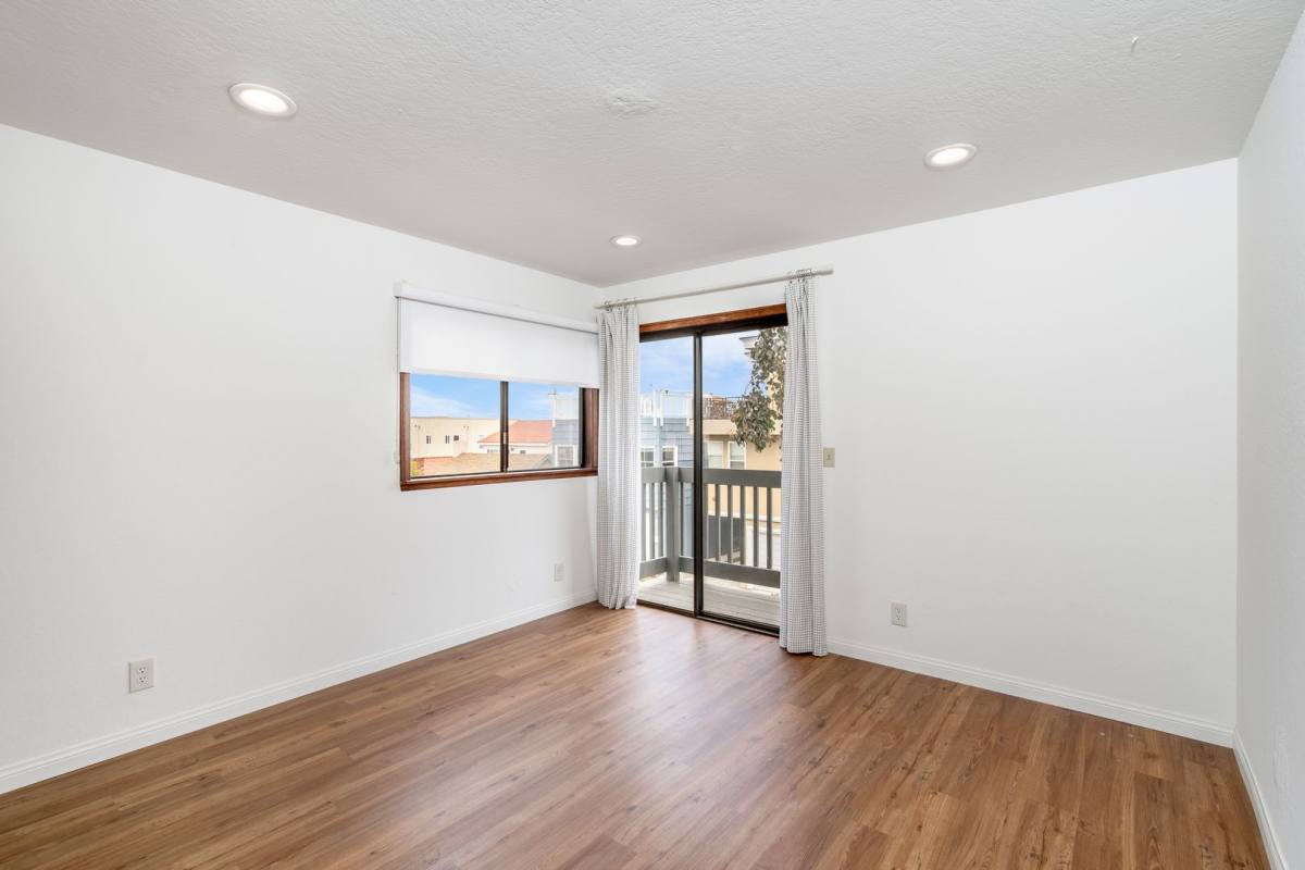 House for rent at 472 36th St, Manhattan Beach, CA 90266