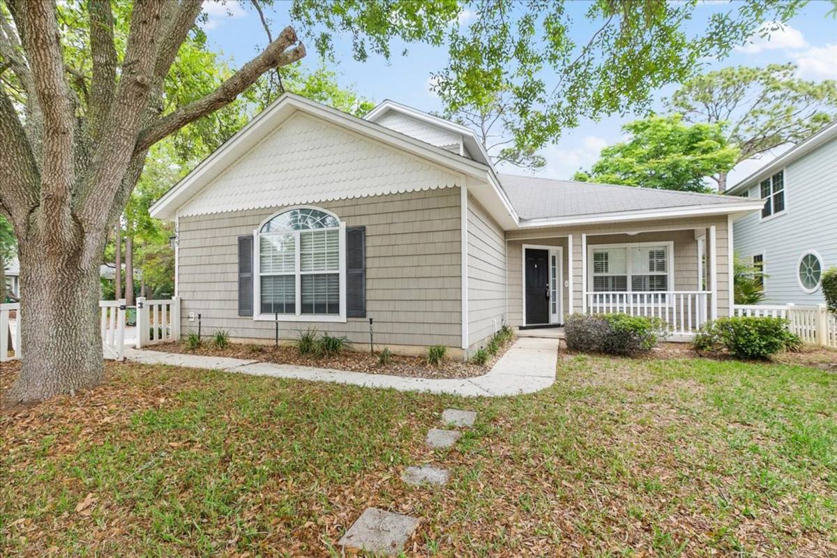 House for rent at 1065 Theodore Ave, Jacksonville Beach, FL 32250