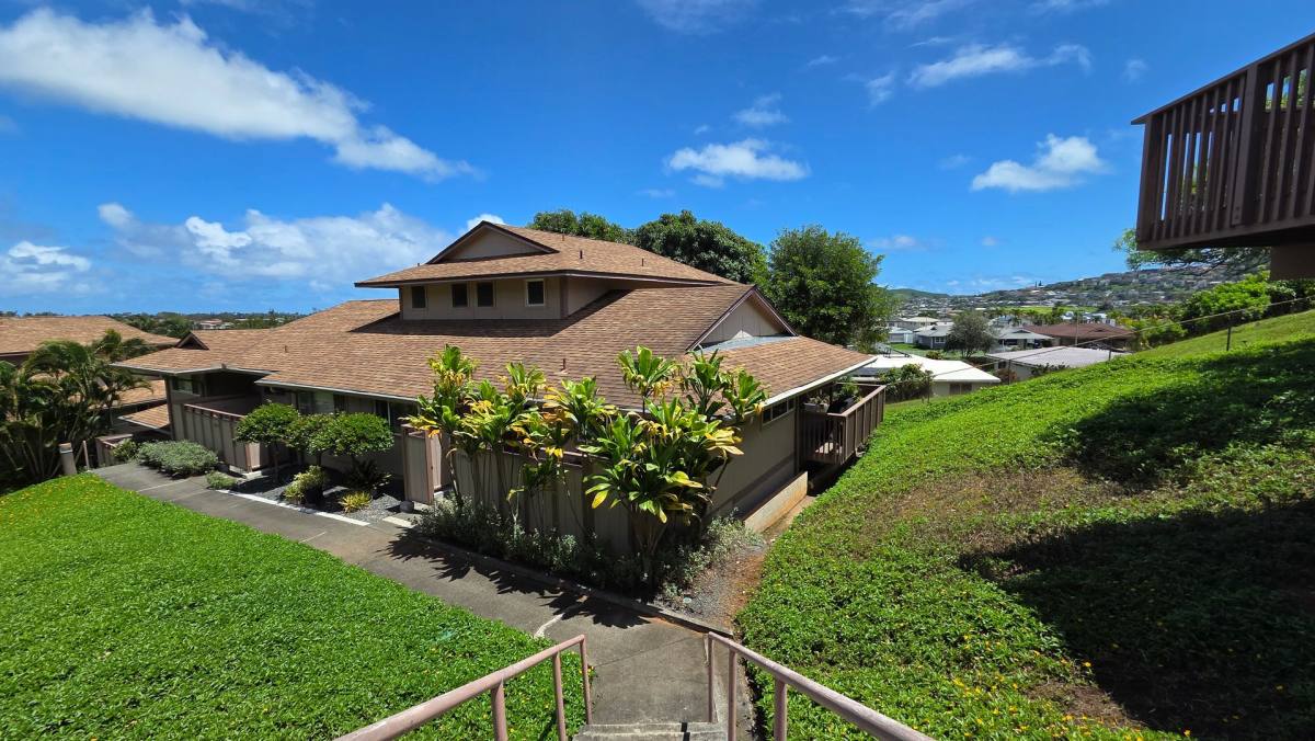 Townhouse for rent at 1199 C Akipohe St, Kailua, HI 96734