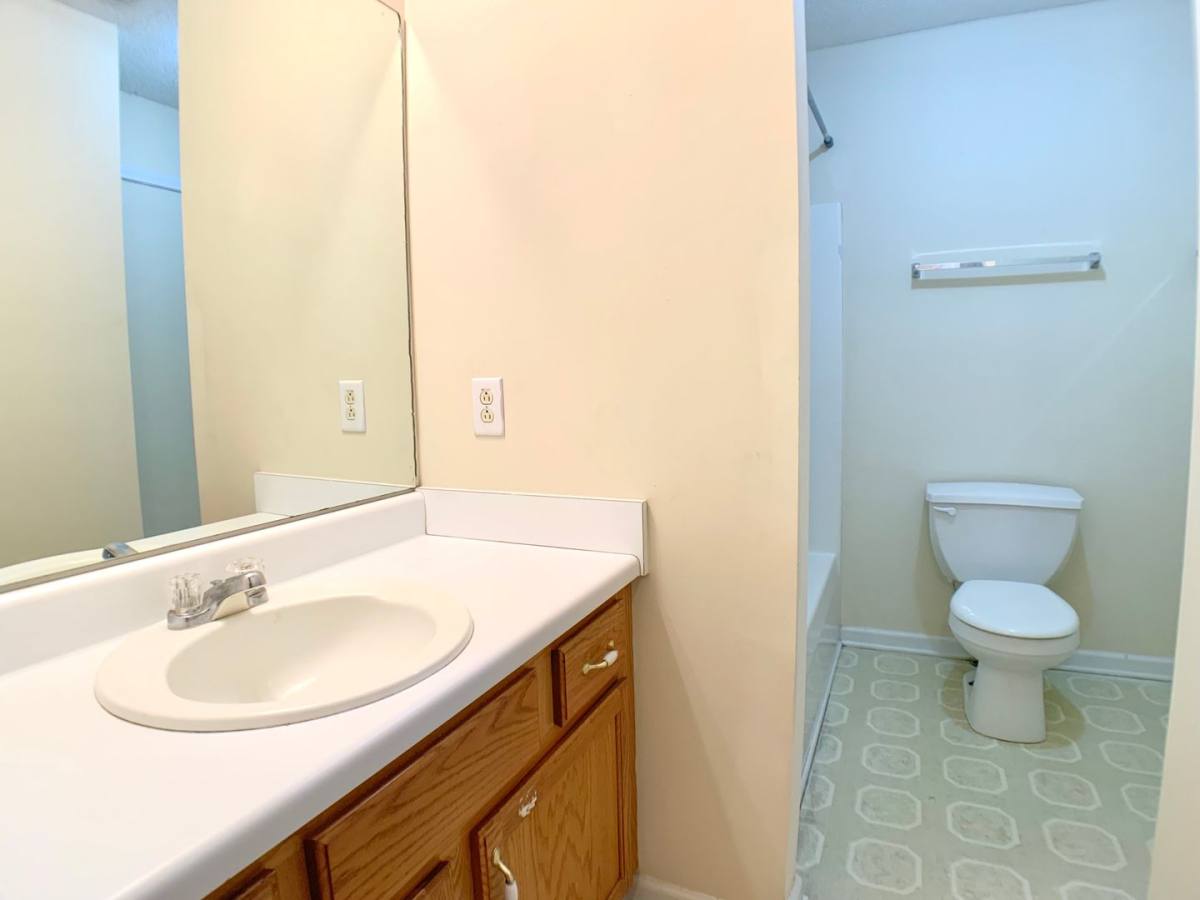 Apartment for rent at 3289 Tower Dr, Clarksville, TN 37042