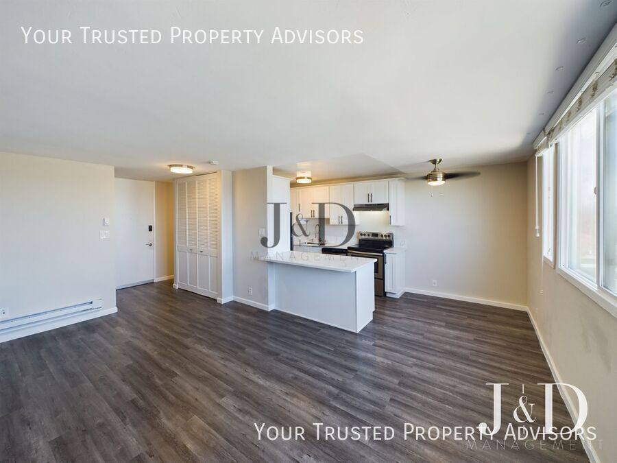 Apartment for rent at 1120 S Pacific St #B, Oceanside, CA 92054