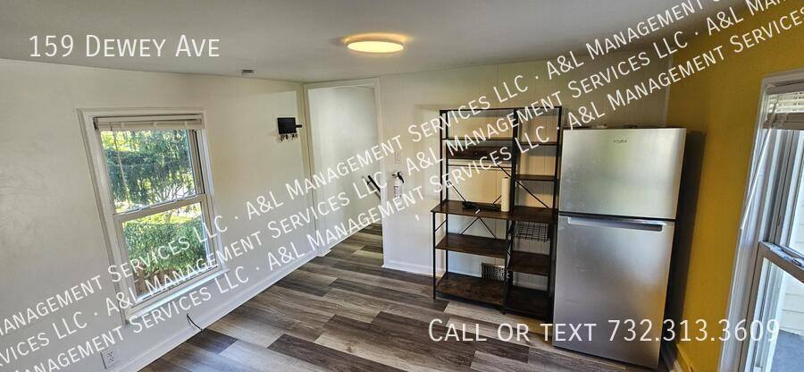 Apartment for rent at 159 Dewey Ave, Trenton, NJ 08610