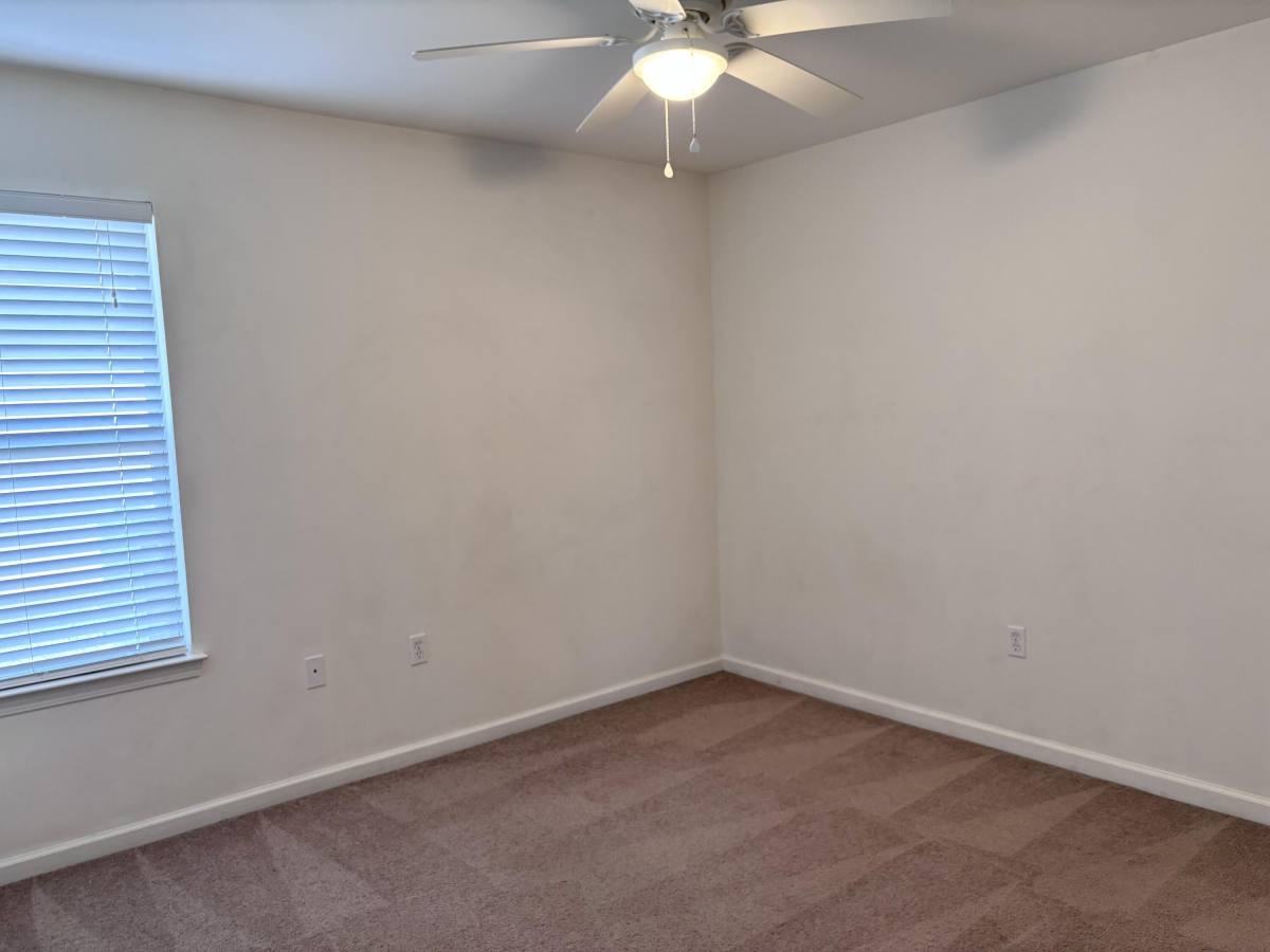 Apartment for rent at 64 7th St #64, Shalimar, FL 32579