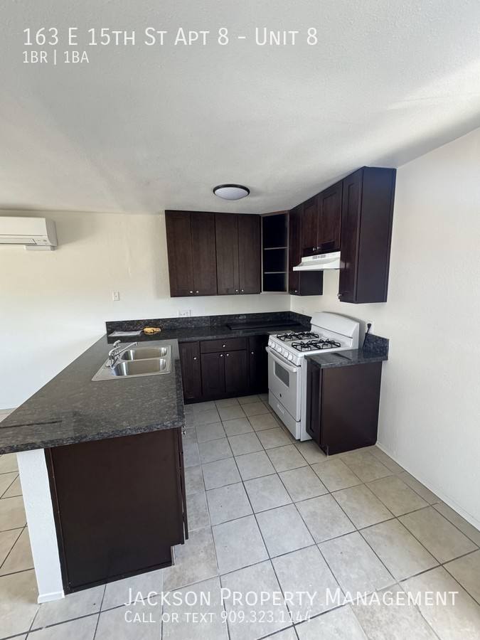 Apartment for rent at 163 E 15th St #8, San Bernardino, CA 92404