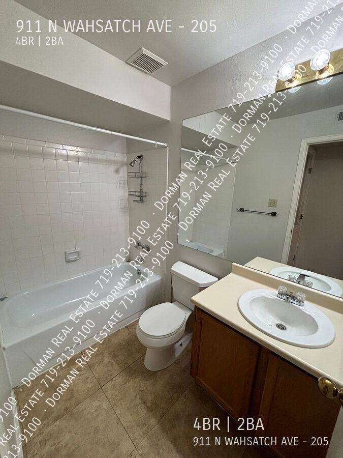 Apartment for rent at 911 N Wahsatch Ave #205, Colorado Springs, CO 80903