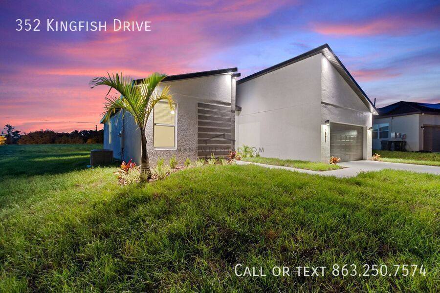 House for rent at 352 Kingfish Dr, Kissimmee, FL 34759