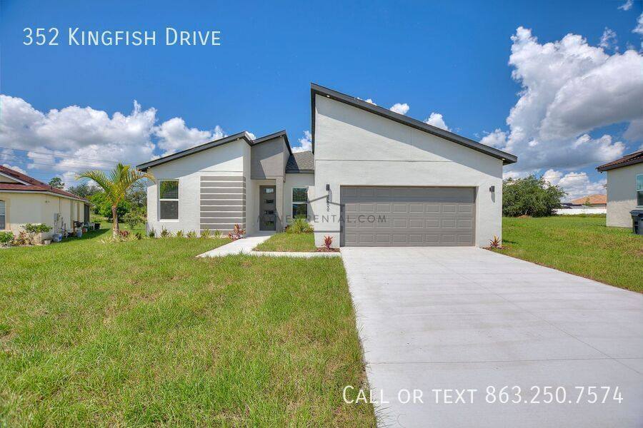 House for rent at 352 Kingfish Dr, Kissimmee, FL 34759