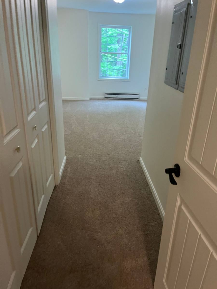 Apartment for rent at 1 Regent Dr, Dover, NH 03820