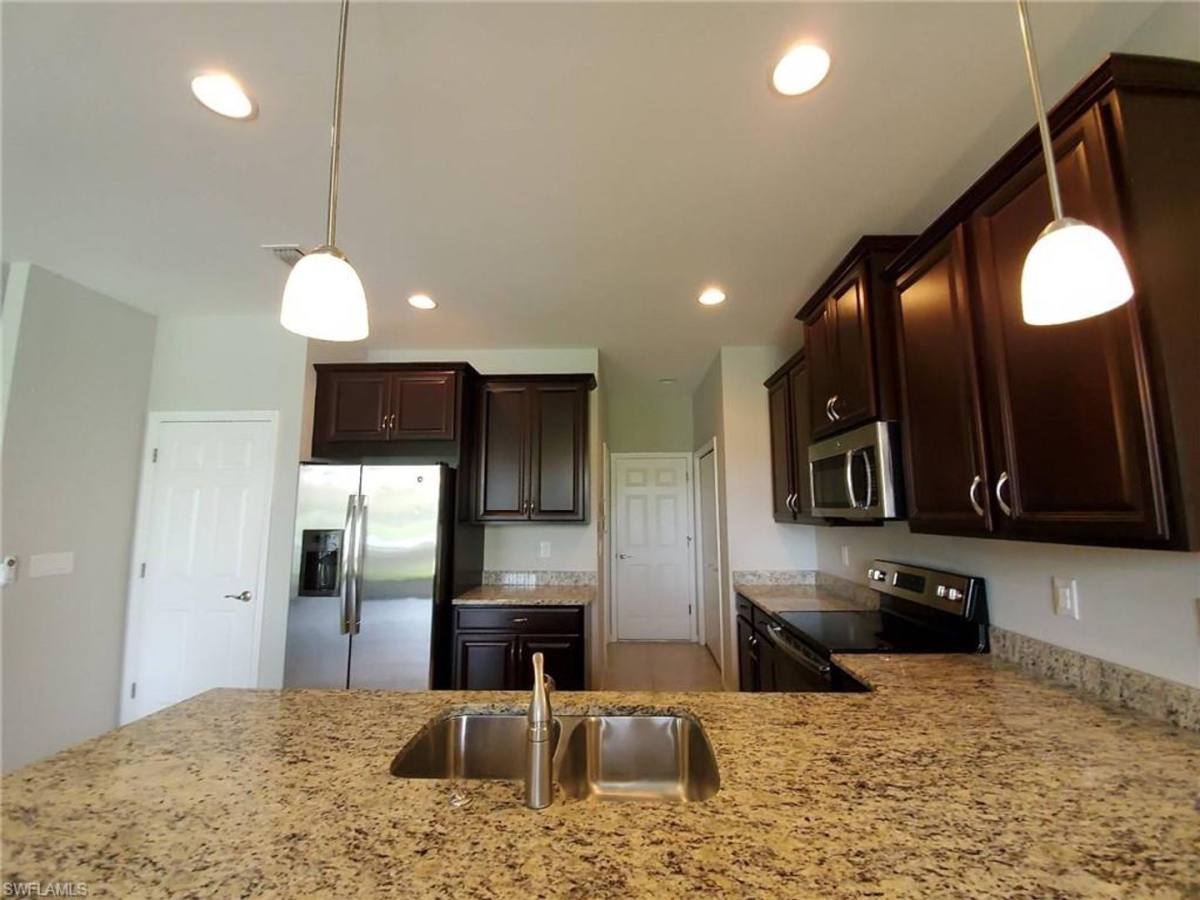 Townhouse for rent at 3878 Burrfield St, Fort Myers, FL 33916