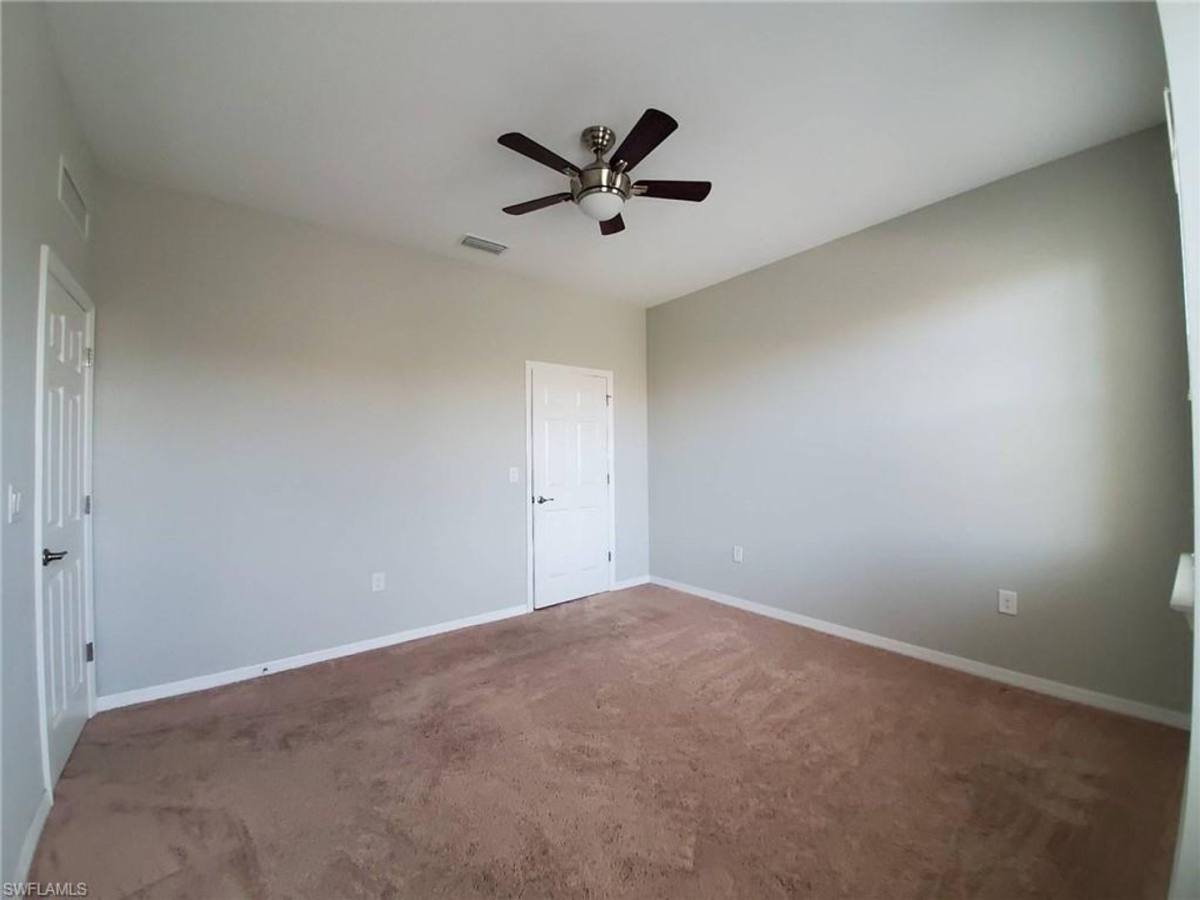 Townhouse for rent at 3878 Burrfield St, Fort Myers, FL 33916