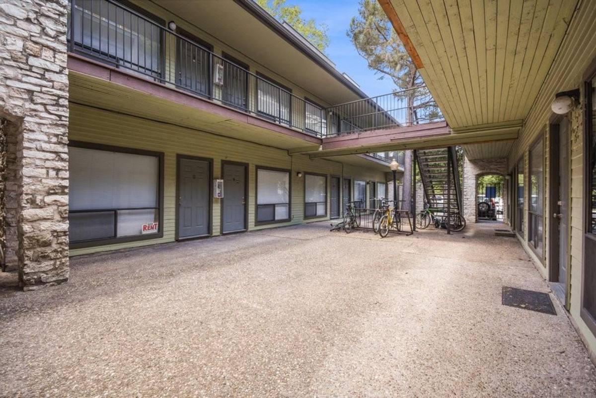 Condo for rent at 2815 Rio Grande St, Austin, TX 78705