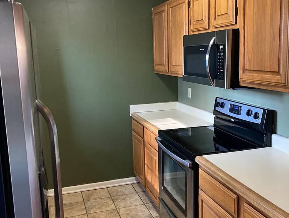 Townhouse for rent at 304 Rayburn St, Lafayette, LA 70506