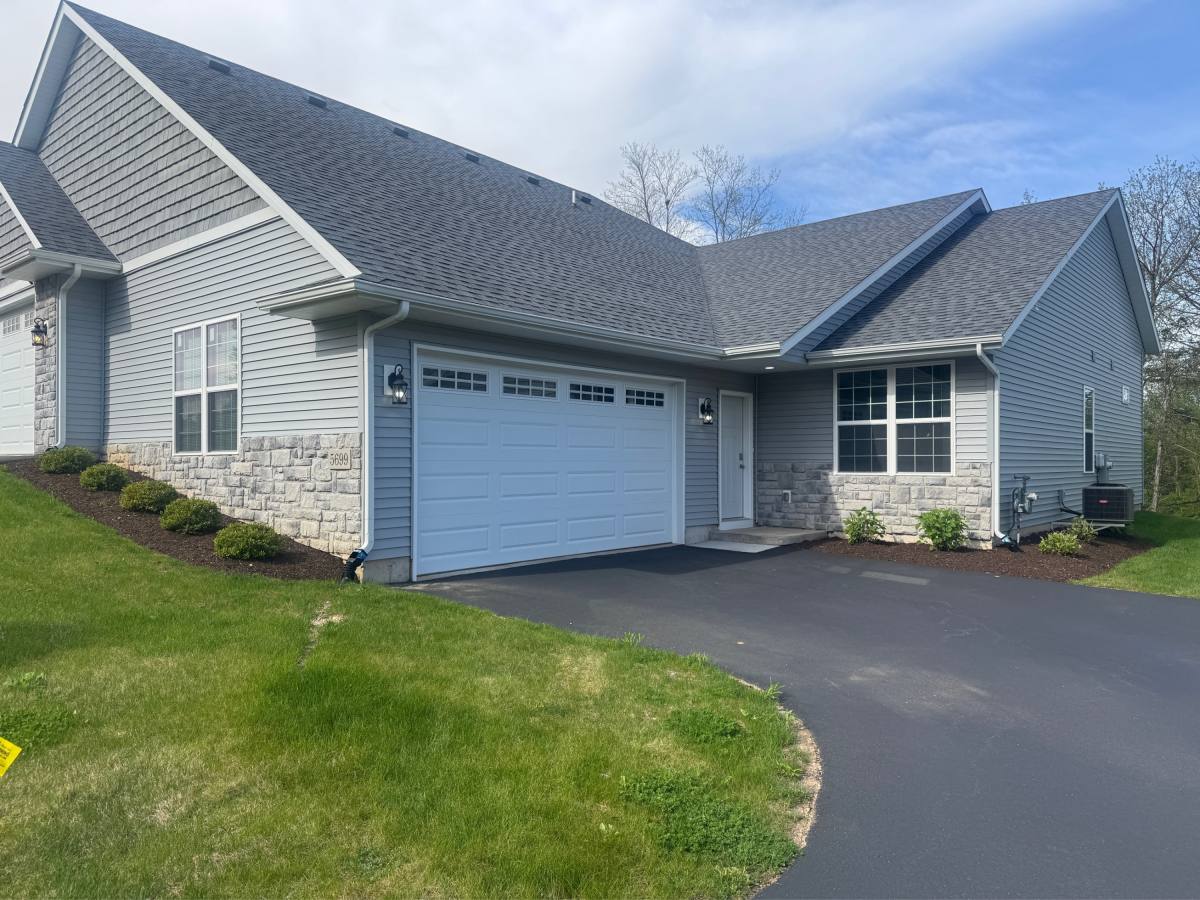 Condo for rent at 5699 Roy's Ridge T #1, Loves Park, IL 61111