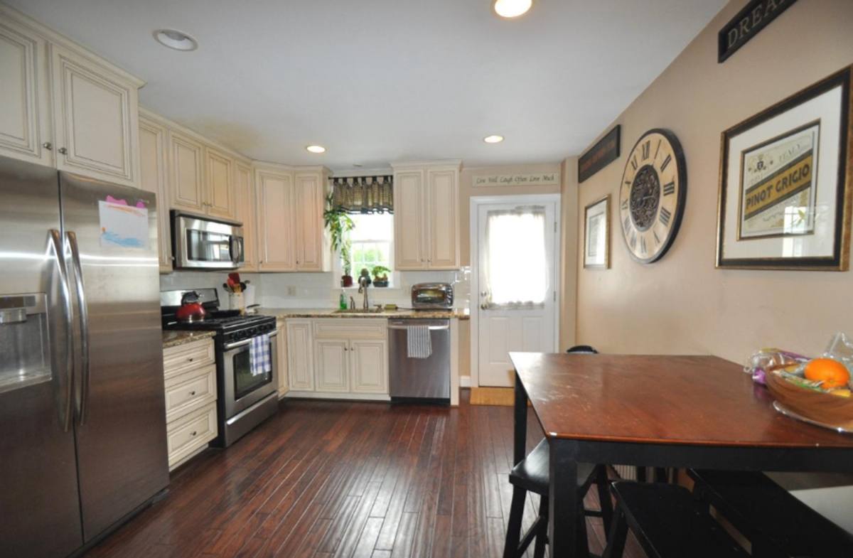 House for rent at 190 Baldwin St, Philadelphia, PA 19127