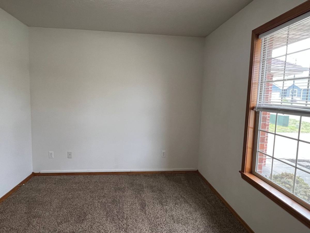 House for rent at 414 S Michelle Ave, Republic, MO 65738