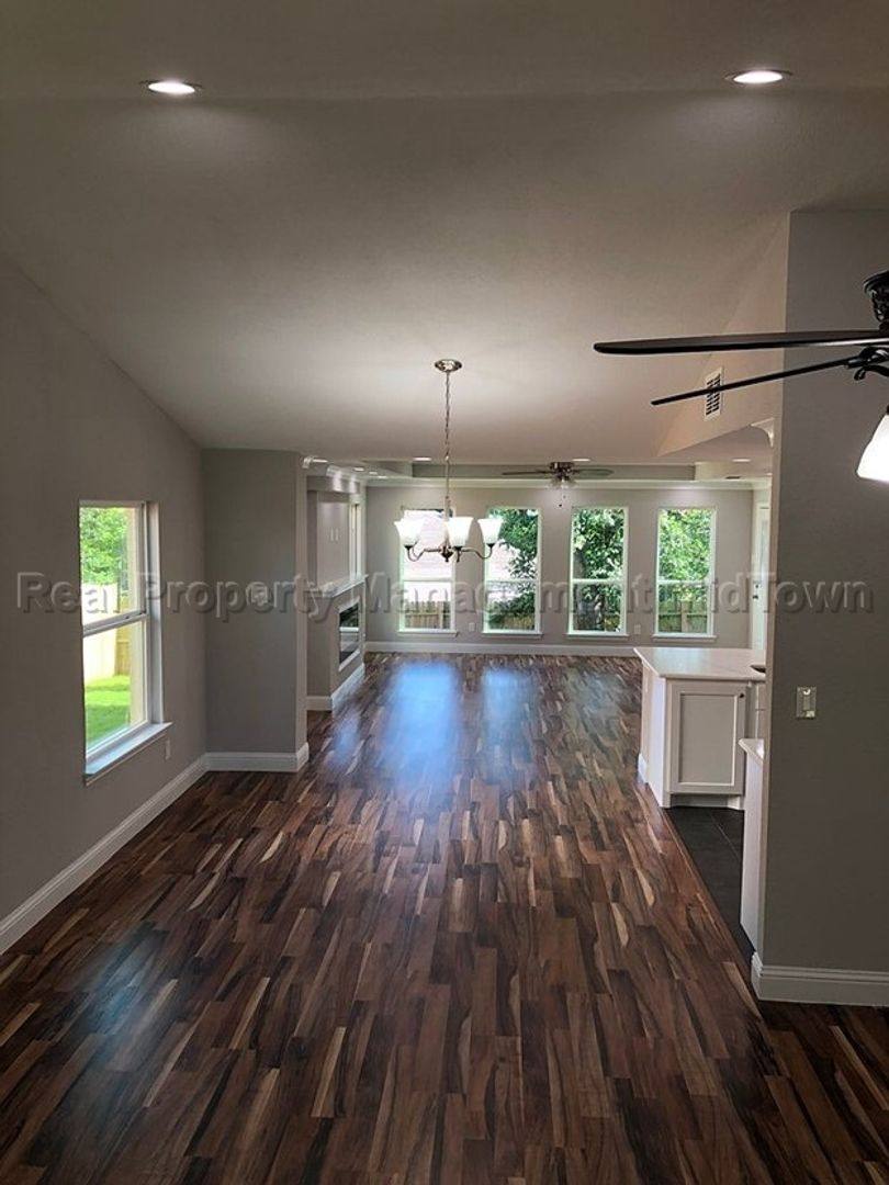 House for rent at 2325 Warwick Ave, Grand Prairie, TX 75052