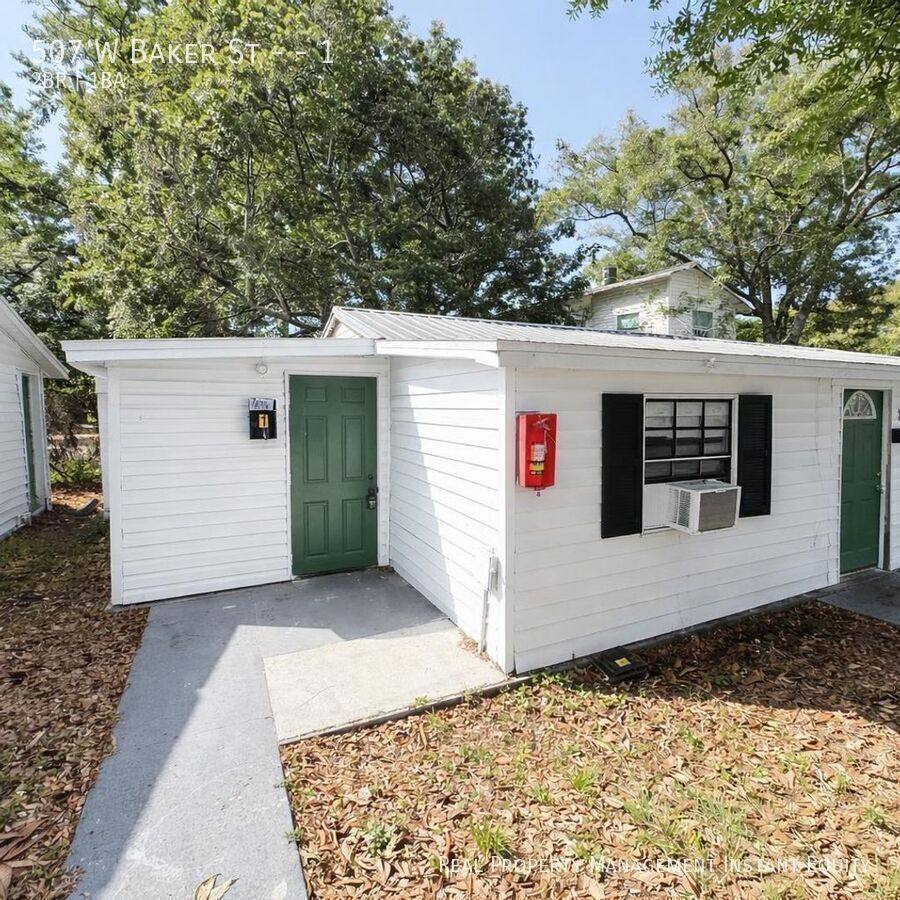 Apartment for rent at 507 W Baker St #1, Plant City, FL 33563